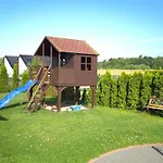 With Swimming Pool By Interhome Vakantiehuis *